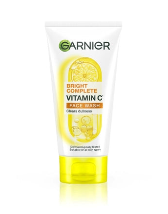 Garnier Bright Complete Vitamin C Face Wash 150ml