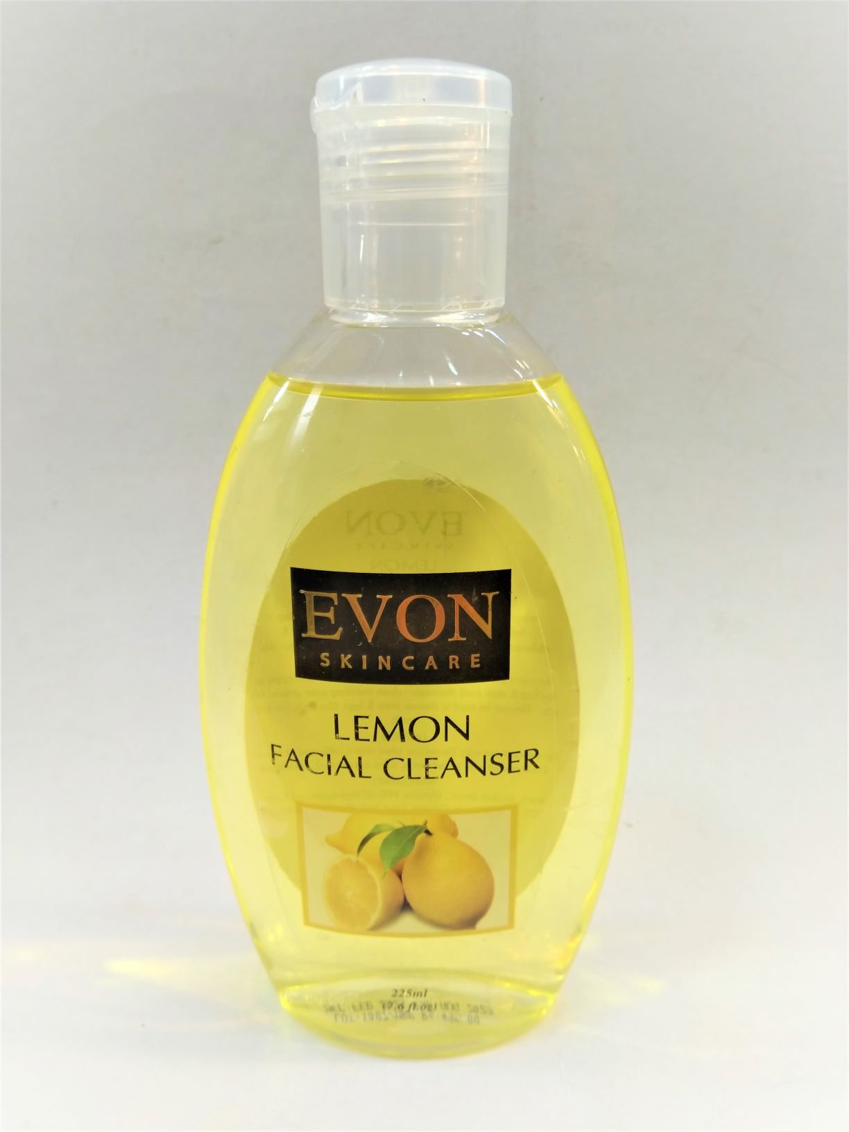 Evon Lemon Facial Cleanser - 225ml - ShopXonline