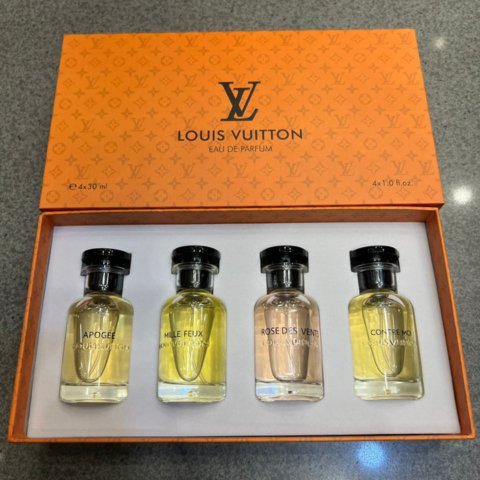 Louis Vuitton Eau De Parfum 4 in 1 Gift Pack - 04 x 30ml - ShopXonline