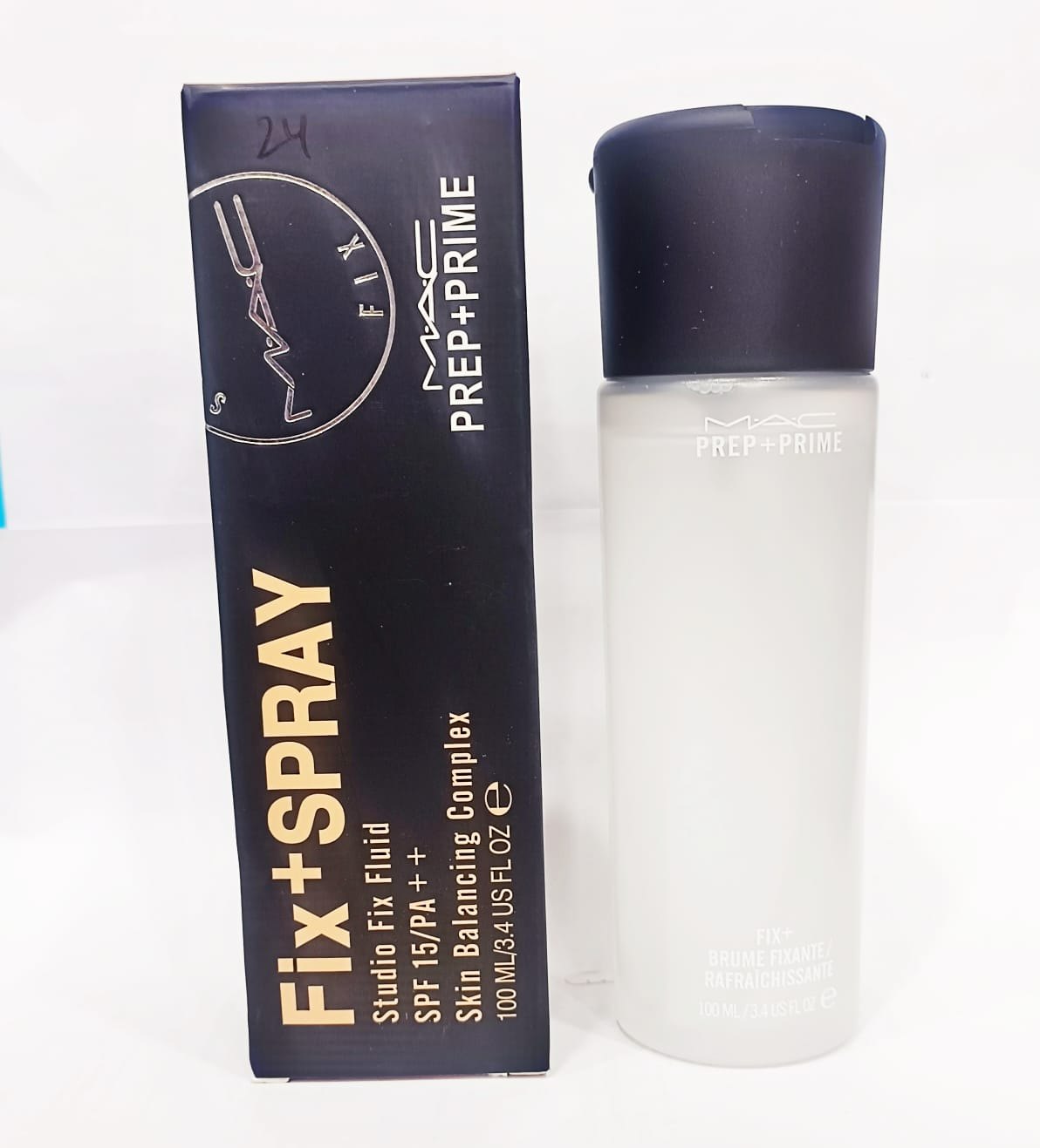 Mac Fix+Spray SPF 15 / PA++