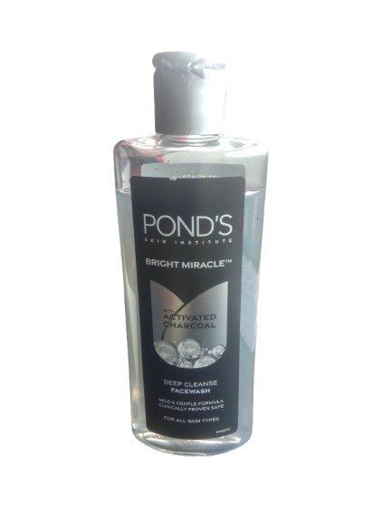 Pond's Bright Miracle Activated Charcoal Face Wash - 100ml - ShopXonline