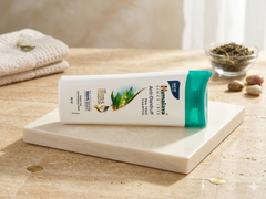Himalaya Anti Dandruff Tea Tree Shampoo 80ml