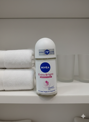 NIVEA Extra Brightening Deodorant 8 Superfood Roll On 50ml