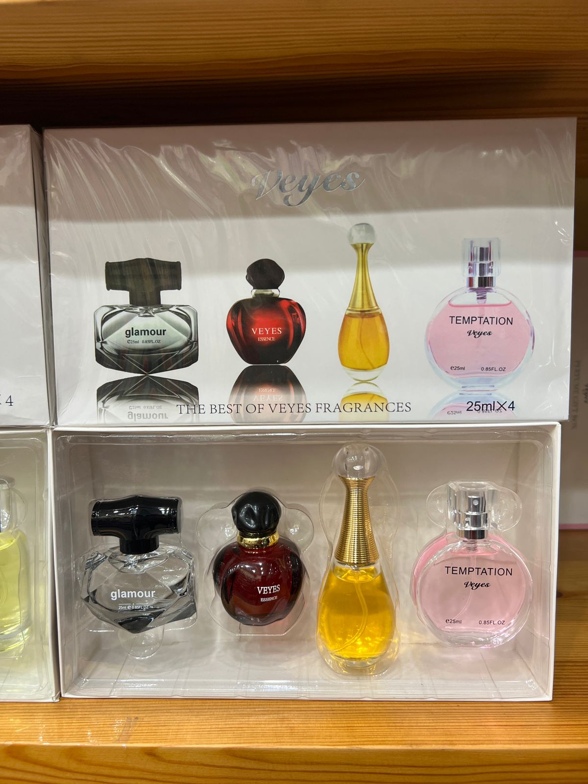 Veyes Fragrances - 4 in 1 Gift Pack - Type 1 (W1114 - 1) - (25ml X 4) - ShopXonline